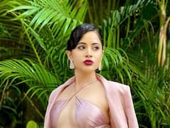 Urfi Javed : उर्फी भडकली; फराहला दिलं सडेतोड उत्तर!