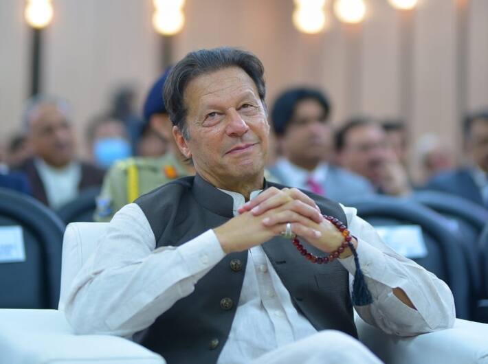 Political Crisis In Pakistan: Questions over Imran Khan US Letter claim ANN Political Crisis In Pakistan: जिस चिट्ठी के सहारे इमरान खान कुर्सी बचाने में जुटे उसी पर उठ रहे हैं ये 6 सवाल