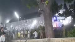 Bulandshahr: पंजाबी सिंगर के कार्यक्रम में बड़ा बवाल, पुलिस ने लोगों पर भांजी लाठियां