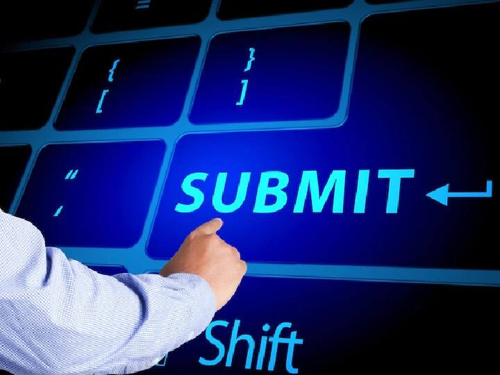 मोबाइल नंबर अपडेट करने के लिए सबसे पहले मोबाइल नंबर दर्ज करें. इसके बाद आपके मोबाइल नंबर एक ओटीपी आएगा जिसे दर्ज करें इसके बाद इसे सब्मिट कर दें.आपका मोबाइल नंबर और बैंक डिटेल्स दोनों अपडेट हो जाएगा.