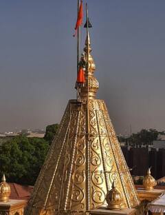 Gudi Padwa 2022: साई मंदिराच्या कळसावर श्रद्धा आणि सबुरीची‌ गुढी