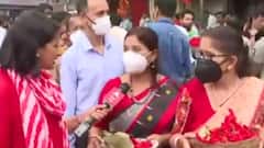 Chaitra Navratri: Chunri, flower garland and more; a look at prayers at Kalighat temple