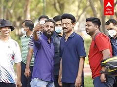 MK Stalin Selfie: நேரு பார்க்கில் வாக்கிங்... முதலமைச்சருடன் செல்ஃபி எடுத்துக்கொண்ட மக்கள்