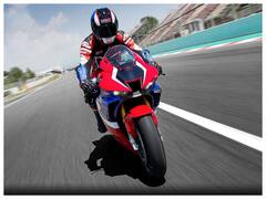 होंडा ने अपनी इस बाइक की कीमत में कर दी 10 लाख रुपये की कटौती, अब केवल इतनी रह गई कीमत