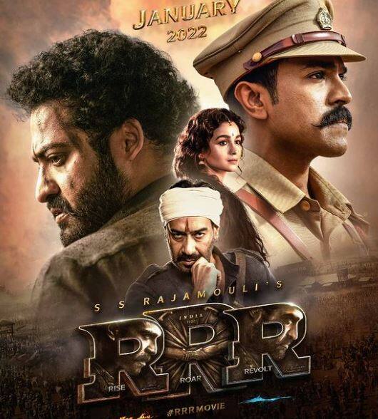 ਅਜੈ ਕੋਲ ਬੇਹਤਰੀਨ ਕਾਰ ਕਲੈਕਸ਼ਨ ਹੈ  ਘਰ ਤੋਂ ਇਲਾਵਾ ਅਜੇ ਦੇਵਗਨ ਕੋਲ ਬਹੁਤ ਮਹਿੰਗੀਆਂ ਕਾਰਾਂ ਦਾ ਕਲੈਕਸ਼ਨ ਵੀ ਹੈ। ਉਸ ਦੀਆਂ ਲਗਜ਼ਰੀ ਕਾਰਾਂ ਵਿੱਚ ਟੋਇਟਾ ਸੈਲਿਕਾ, BMW, ਫੇਰਾਰੀ ਅਤੇ ਮਾਸੇਰਾਤੀ ਕਵਾਟਰੋਪੋਰਟ ਸ਼ਾਮਲ ਹਨ। ਇੰਨੀ ਲਗਜ਼ਰੀ ਲਾਈਫਸਟਾਈਲ ਜਿਉਣ ਦੇ ਬਾਵਜੂਦ ਅਜੇ ਦੇਵਗਨ ਬਹੁਤ ਹੀ ਦਿਆਲੂ ਇਨਸਾਨ ਵਜੋਂ ਜਾਣੇ ਜਾਂਦੇ ਹਨ। ਉਹ ਕਿਸੇ ਦੀ ਮਦਦ ਕਰਨ ਤੋਂ ਪਿੱਛੇ ਨਹੀਂ ਹਟਦਾ।