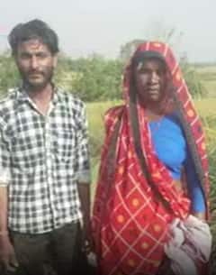 UP Woman : Village woman raises 'red saree flag' to avert rail accident in Uttar Pradesh| ABP Desam