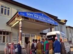 Jammu-Kashmir News: बडगाम में फूड प्वाइजनिंग से 39 बीमार, 18 की हालत गंभीर