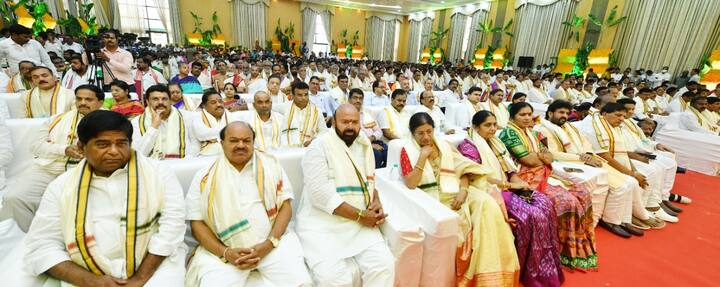ప్రగతి భవన్లో ఘనంగా ఉగాది వేడుకలు