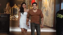 Bollywodo Gossip: দু’জনের সম্পর্কের গুঞ্জনে উত্তাল হয় বলিউড, কিন্তু বিখ্যাত হয়ে পাল্টে যান নায়িকা!