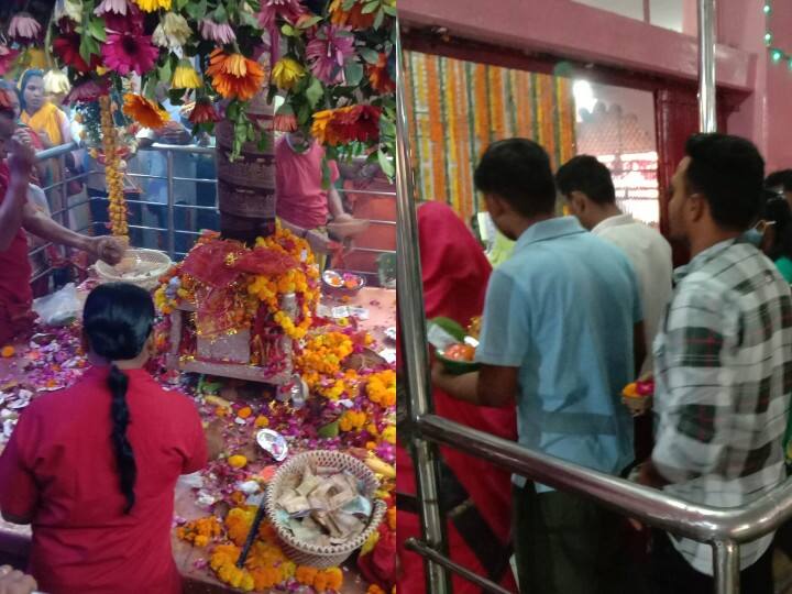 चैत्र नवरात्र आज से शुरू हो गया है. इसे संगम नगरी प्रयागराज में भी पूरी आस्था और श्रद्धा के साथ मनाया जा रहा है. आज पहले दिन देवी मां शैलपुत्री स्वरूप में अपने भक्तों को दर्शन व आशीर्वाद दे रही हैं.