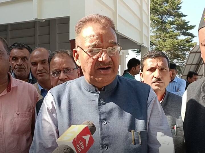 Mussoorie: एक्शन मोड में दिखे कैबिनेट मंत्री गणेश जोशी, लापरवाह अधिकारियों को जमकर लगाई फटकार Mussoorie Cabinet minister Ganesh Joshi in action mode, Mussoorie Yamuna Drinking Water Scheme in Uttarakhand ANN Mussoorie: एक्शन मोड में दिखे कैबिनेट मंत्री गणेश जोशी, लापरवाह अधिकारियों को जमकर लगाई फटकार