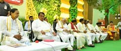 KCR At Ugadi Celebrations: ప్రగతి భవన్‌లో ఘనంగా ఉగాది వేడుకలు- పంచాంగ పఠనంలో పాల్గొన్న కేసీఆర్