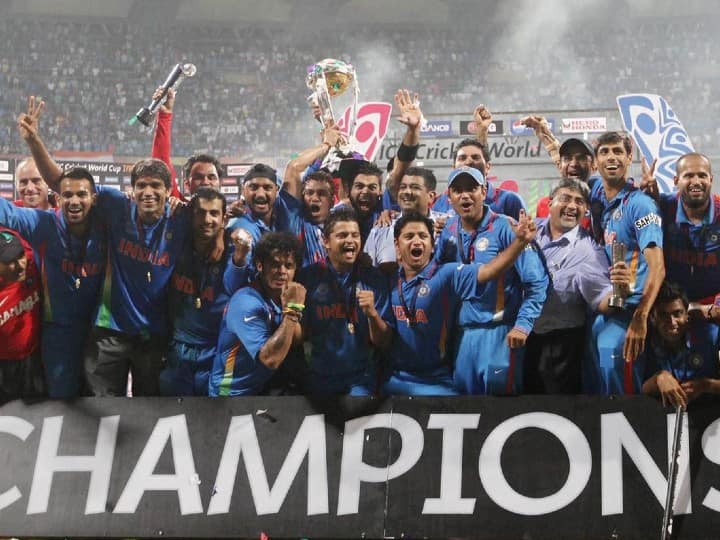 Word cup 2011 on this day historic WC win for India 11 साल पहले इसी दिन भारत ने जीता था वर्ल्ड कप, गंभीर-धोनी ने दिलाई थी एतिहासिक जीत