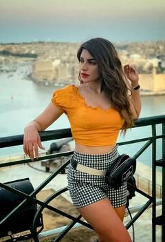 Photos: ਬੇਹੱਦ ਹੌਟ ਅਤੇ ਖੂਬਸੂਰਤ ਸ਼ਮਾ ਸਿਕੰਦਰ, ਇਹ ਤਸਵੀਰਾਂ ਦੇਖ ਹੋ ਜਾਏਗਾ ਯਕੀਨ