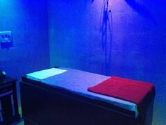 Ghaziabad News: मॉल में चल रहा था देह व्यापार का धंधा, पुलिस ने छापा मार नौ को किया गिरफ्तार