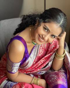 anupama clicks: புடவையில் அனுபமா கொடுத்த கியூட் போஸ்கள்...!