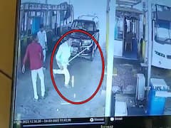 Kurnool News : టోల్ గేట్ సిబ్బందిపై పత్తికొండ ఎమ్మెల్యే అనుచరుల దాడి!