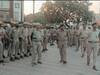 UP News: एटा की सड़कों पर पुलिस ही पुलिस देखकर हैरान हो गये लोग, पूछा-आखिर क्या है मामला?