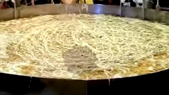 Zee TV show Mithai creates record of world's biggest jalebi With Debattama Saha | SBS Originals