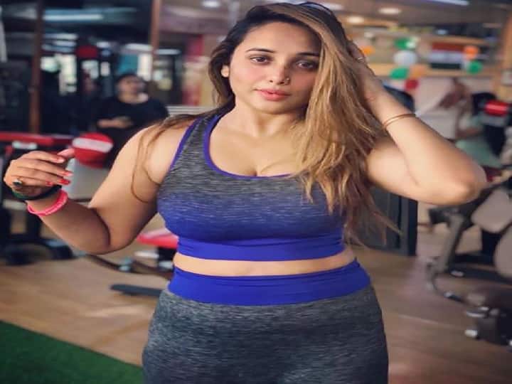 Rani Chatterjee danced in gym video viral जिम में वर्कआउट करने की जगह डांस करने लगीं रानी चटर्जी, फैन्स बोले- फायर है...