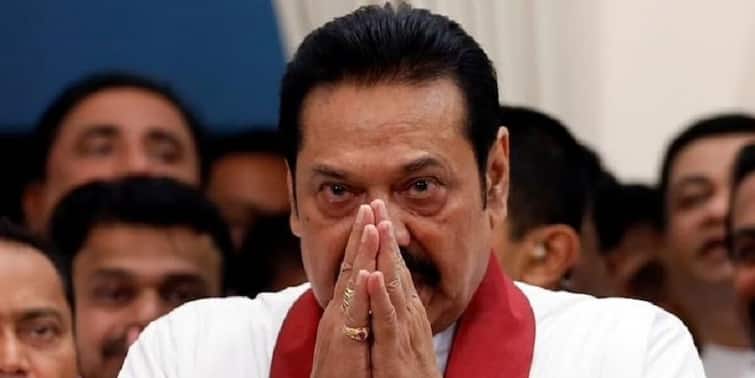 Sri Lanka PM Resigns Prime Minister Mahinda Rajapaksa tendered resignation President Gotabaya Rajapaksa yet to accept Sri Lanka PM Resigns: চাপের মুখে ইস্তফা শ্রীলঙ্কার প্রধানমন্ত্রীর! দাবি খারিজ করল রাজাপক্ষর দফতর