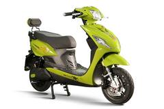 इन टू व्हीलर्स को चलाने के लिए न नंबर की जरूरत न ड्राइविंग लाइसेंस की