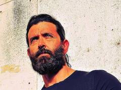 Hrithik Roshan : ह्रतिकचा 'विक्रम वेधा' मधील लूक; फोटो पाहून सबा म्हणाली..