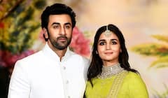 Alia Bhatt,Ranbir Kapoor : रणबीरची होणारी 'दुल्हनिया' आलियाकडे भारताचं नागरिकत्व नाही; मुंबईत जन्म पण...