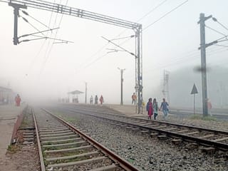 Bihar Weather Report: दो दिनों तक बदला-बदला रहेगा मौसम, किशनगंज और अररिया में हुई बारिश, कुछ स्थानों पर दिखेगा कोहरा