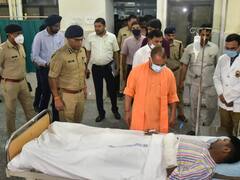 Gorakhpur News: गोरखनाथ मंदिर की घटना में घायल जवानों और उनके परिजनों से मिले सीएम योगी, इलाज को लेकर दिया निर्देश