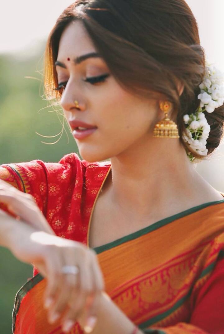 என்னை உன்னிடம் தந்திட வந்தேன்