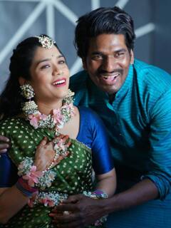 In Pics : 'सुख म्हणजे नक्की काय असतं' मालिकेतील देवकीने दिली गोड बातमी