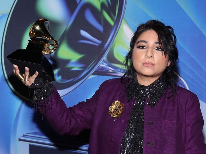 Grammys 2022: Arooj Aftab Becomes First Pakistani Woman To Win A Grammy Grammys 2022: All About Arooj Aftab, The First Pakistani Woman To Win A Grammy