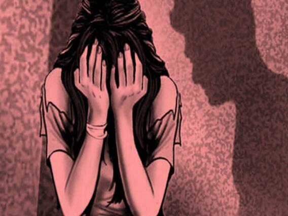 ஆவி பெயரை வைத்து மிரட்டி 6 மாதம் பாலியல் வன்கொடுமை - போலிச் சாமியாருக்கு போலீஸ் வலை