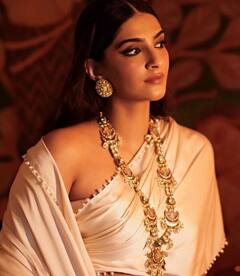 પ્રેગ્નન્સીમાં વધુ સુંદર લાગી રહી છે સોનમ કપૂર, જુઓ લેટેસ્ટ તસવીરો