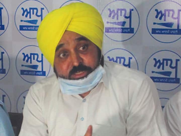 Bhagwant Mann on target as Punjab Government not fulfill its promise to make electricity free Bhagwant Mann की सरकार बिजली फ्री नहीं करने के वादे पर घिरी, कांग्रेस और बीजेपी ने लगाए ये आरोप