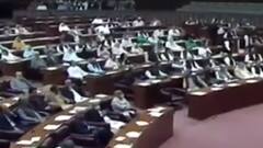 पाकिस्तान की सुप्रीम कोर्ट के कटघरे में IMRAN से होंगे सवाल जवाब