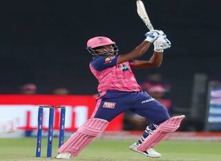 IPL 2022: इस गेंदबाज़ ने खोजा राजस्थान के कप्तान संजू सैमसन का तोड़! 15 गेंदों में 4 बार कर चुका है आउट