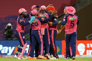 IPL Points Table 2022: प्वाइंट्स टेबल में राजस्थान टॉप पर, ऑरेंज और पर्पल कैप पर भी इन खिलाड़ियों का कब्जा