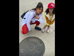 Priyanka Chopra : लॉस एंजेलिसमध्ये मॅनहोलचं झाकण 'मेड इन इंडिया', प्रियांका चोप्राने शेअर केला फोटो