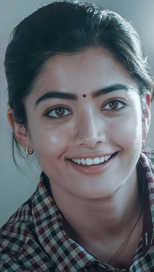 திரைப்படம் : சுல்தான் <br/> பாடல் :  யாரையும் இவ்ளோ அழகா