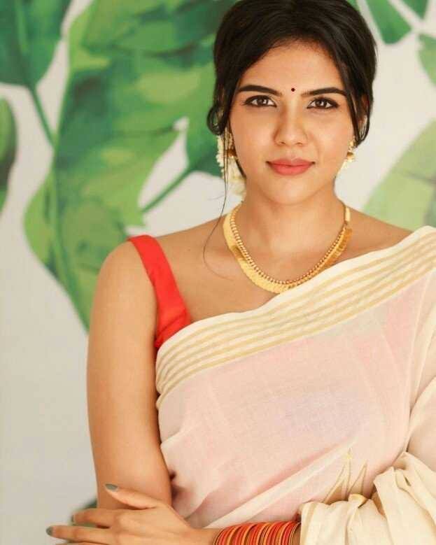 ஏன் என்றால் ஏன் என்றால் உன் பிறந்தநாள் ஏன் என்றால் உன் பிறந்தநாள்