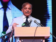 इमरान खान पर बरसे शहबाज शरीफ, बोले- संसद में तोड़ा गया संविधान, हम गद्दार हैं तो सबूत सामने लाएं