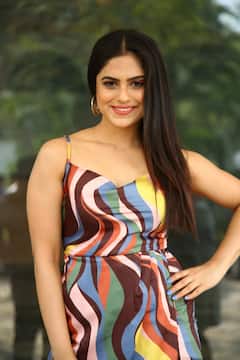 Naina Ganguly Photos: అమ్మాయితో రొమాన్స్ చేయడం చాలా కష్టం కానీ చేశా