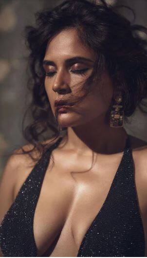 ਬਲੈਕ ਥਾਈ ਹਾਈ ਸਲਿਟ ਡ੍ਰੈੱਸ ਪਹਿਨ ਕੇ ਰਿਚਾ ਚੱਢਾ ਨੇ ਵਧਾਇਆ ਇੰਟਰਨੈੱਟ ਦਾ ਪਾਰਾ