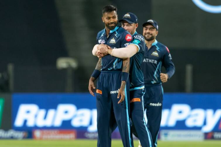 IPL 2022: Know which team is on top in latest ipl point table know orange and purple cap holders IPL Points Table 2022: પોઈન્ટ ટેબલમાં જાણો ગુજરાત ટાઈટન્સની શું છે સ્થિતિ, ઓરેંજ અને પર્પલ કેપ પર આ ખેલાડીનો કબજો