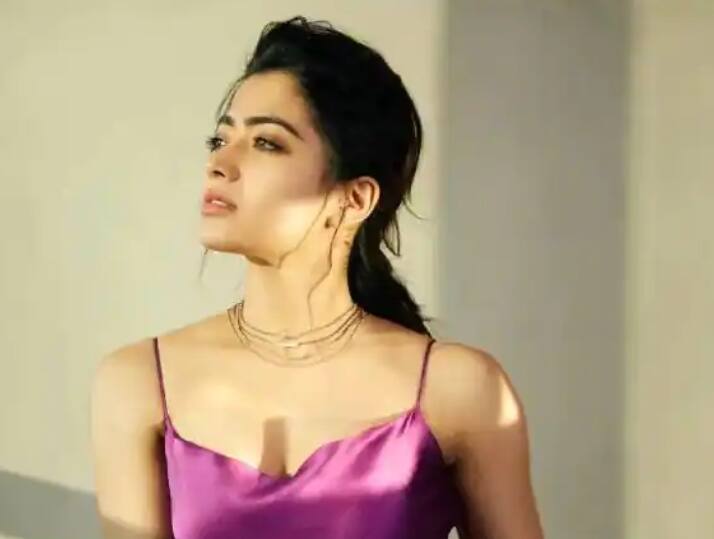 National Crush Rashmika Mandana to star in Vijay Thalapati's upcoming movie Rashmika Mandanna : विजय थलापतीच्या आगामी सिनेमात झळकणार नॅशनल क्रश रश्मिका मंदाना, वाढदिवशी निर्मात्यांनी केली घोषणा