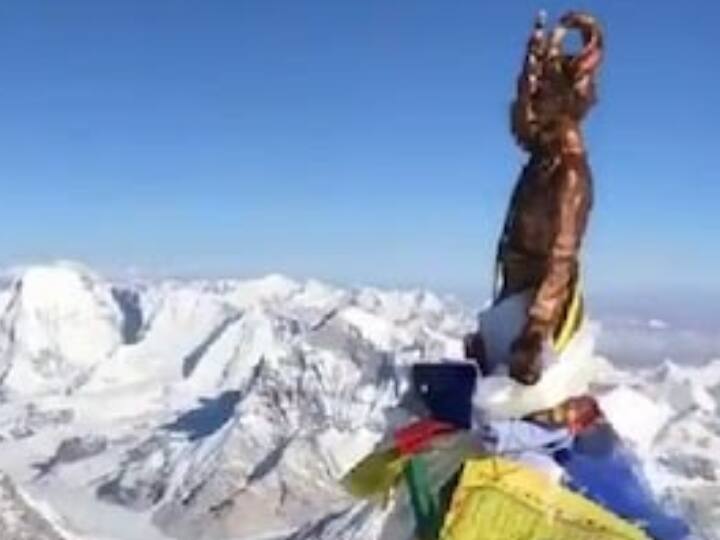 Ever Wondered How A 360-Degree View From Mount Everest Would Look Like? Anand Mahindra Shares Video Ever Wondered How A 360-Degree View From Mount Everest Would Look Like? Anand Mahindra Shares Video