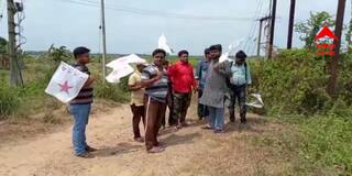 Hooghly News: ফলক ভেঙেছে তৃণমূল, সিঙ্গুরে বিক্ষোভ বামেদের