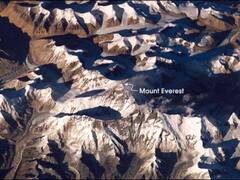 Photo Gallery : अंतराळातून काढले माउंट एव्हरेस्टचे छायाचित्र! असे दृश्य तुम्ही यापूर्वी कधीही पाहिले नसेल..